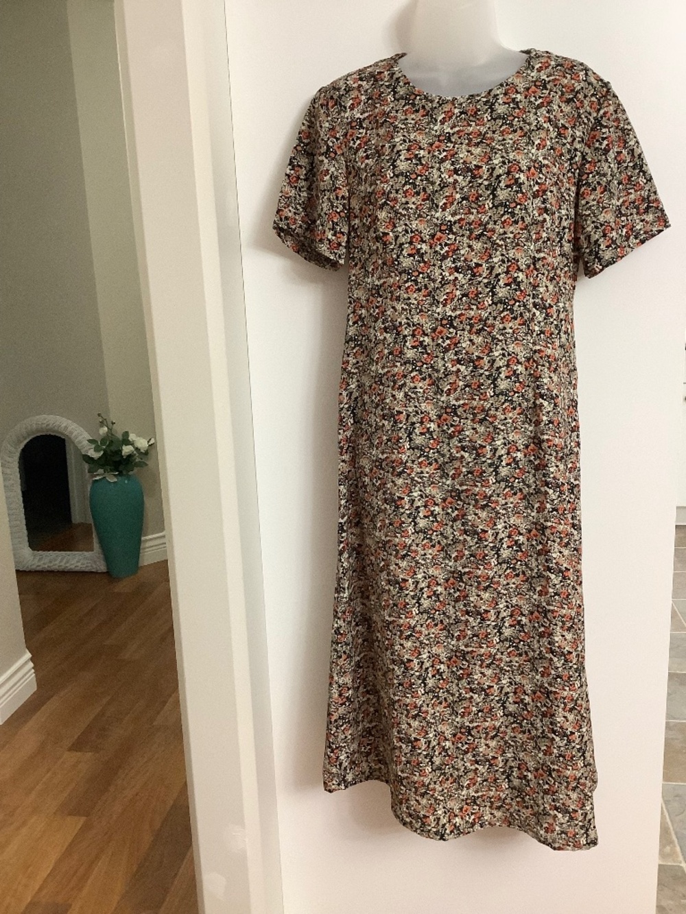Mulberry Modest dress Medium